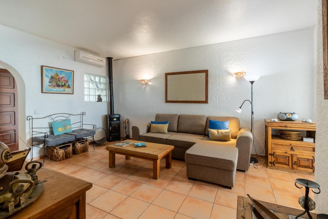 Apartment Gil Καρβοέιρο Εξωτερικό φωτογραφία